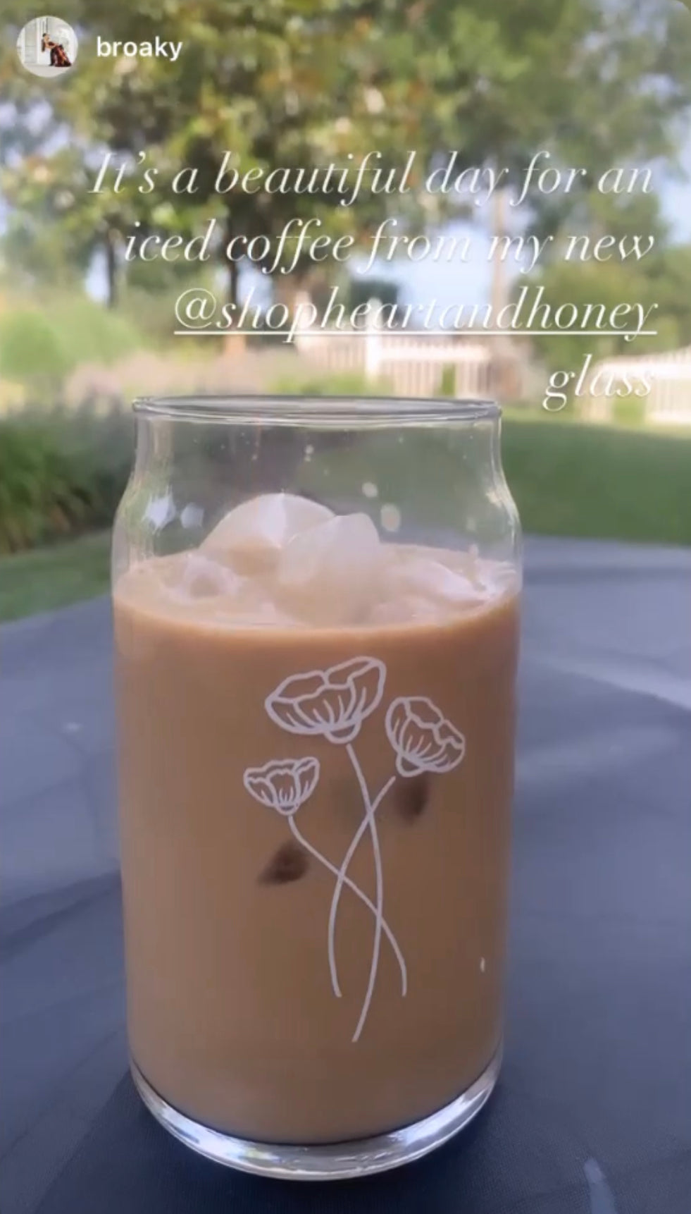 Wildflower Cup Iced Coffee Glass Floral Glass Can with Lid Straw Cute Boho  Coffee Cup for Women Friends Bridesmaids Mom (EB3496WFL)